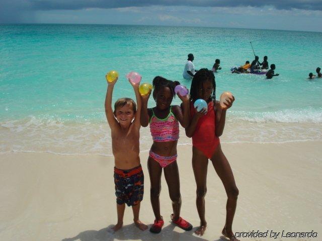 Pigeon Cay Beach Club Arthur's Town ภายนอก รูปภาพ